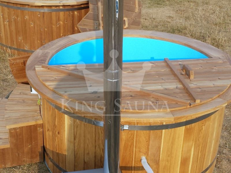 "PLASTIQUE" bain nordique 2.0m avec décoration en bois de chêne "PLASTIQUE" bain nordique 2.0m avec décoration en bois de chêne