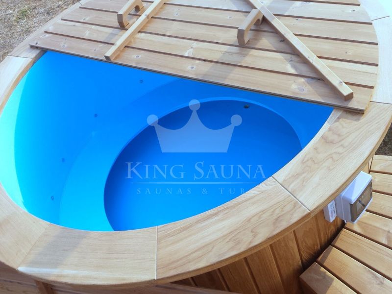 "PLASTIQUE" bain nordique 2.0m avec décoration en bois de chêne "PLASTIQUE" bain nordique 2.0m avec décoration en bois de chêne