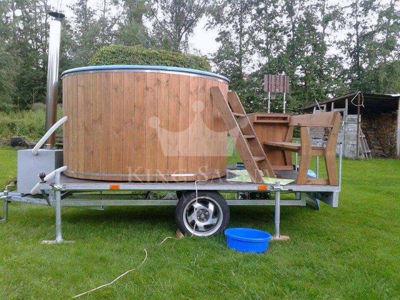 "MOBILE" bain nordique avec une remorque "MOBILE" bain nordique avec une remorque